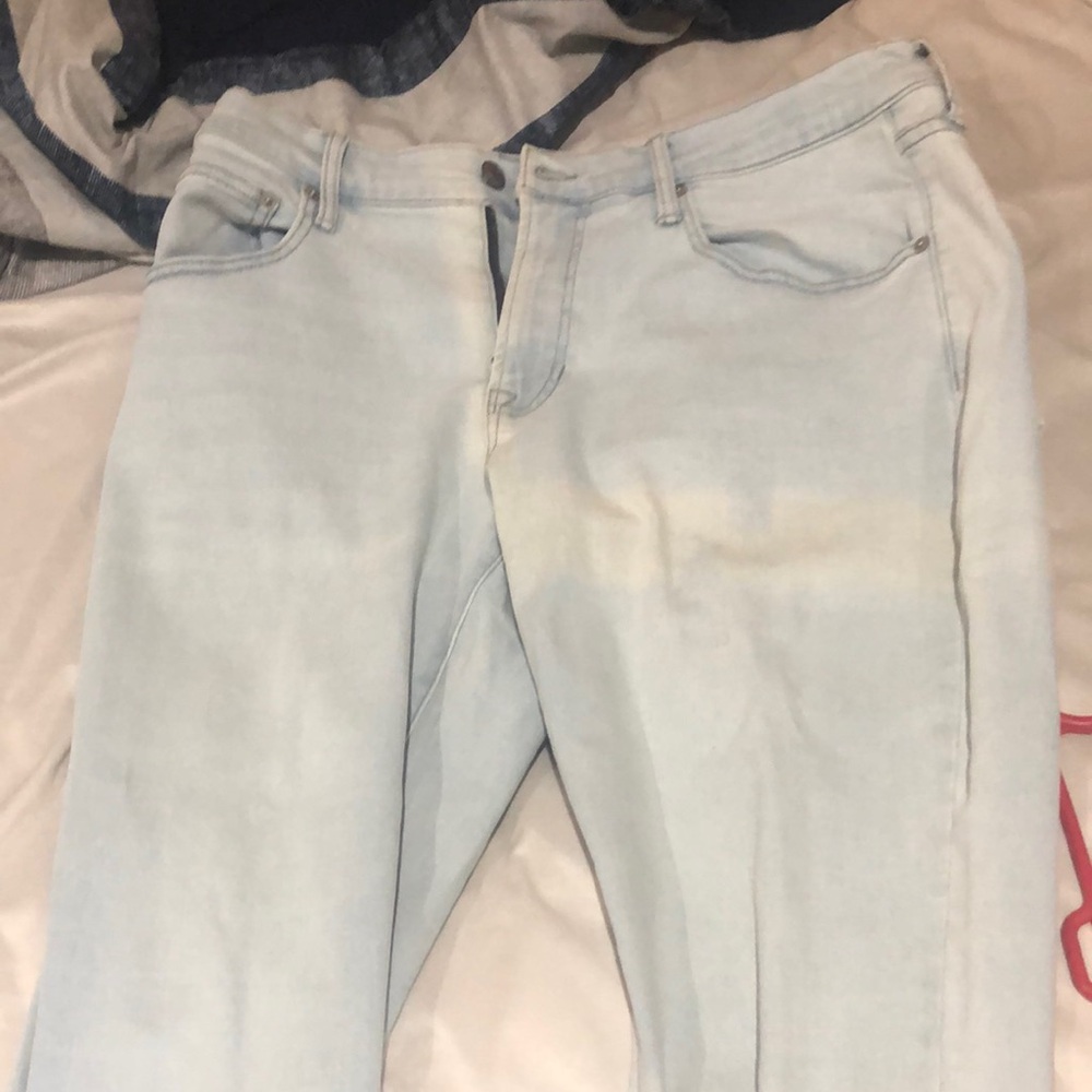 Light Blue mens Jeans. BRAND NEW 34x30
